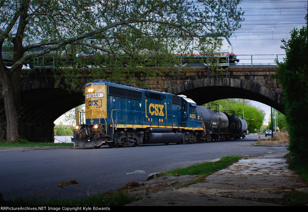 CSX GP40-2 #4450